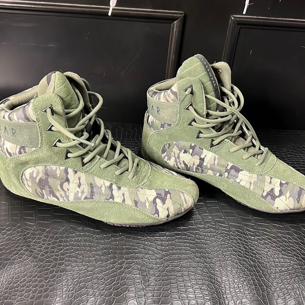 Ryderwear sneakers
